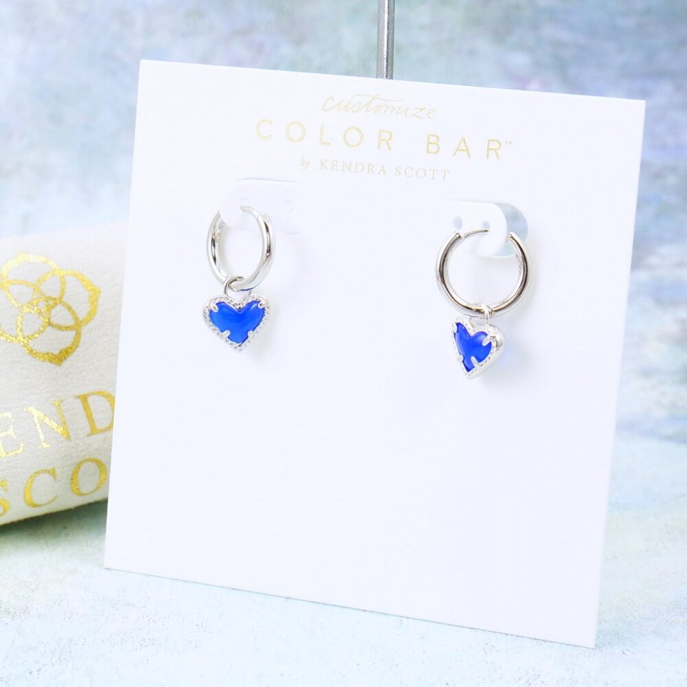 Kendra Scott Ari Heart Huggie Cat's Eye Cobalt Blue Earrings Silver September - Picture 2 of 4